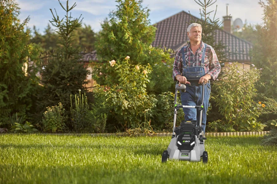 battery charged lawn mowers